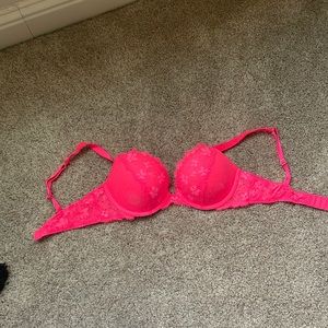Victoria’s Secret bra